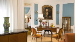 LE NEGRESCO - CHAMBRES & SUITES