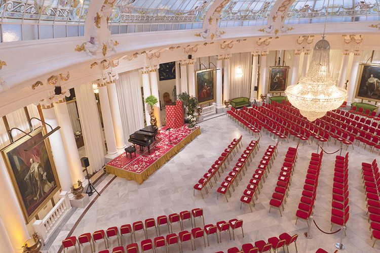 negresco-hotel-restaurants 
